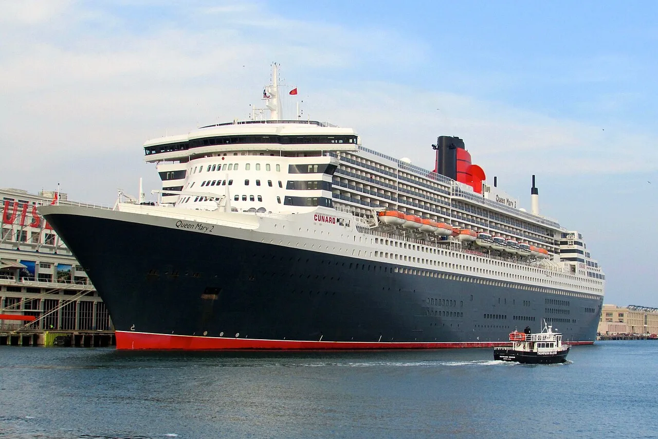 Queen Mary 2 in Boston.